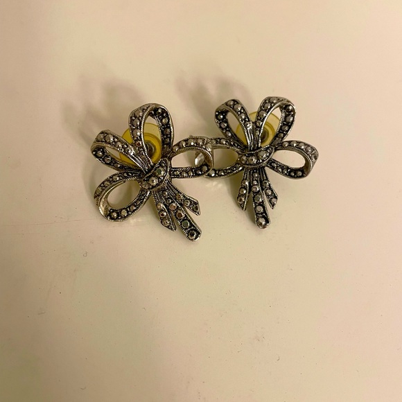 Vintage looking earrings - Picture 2 of 3